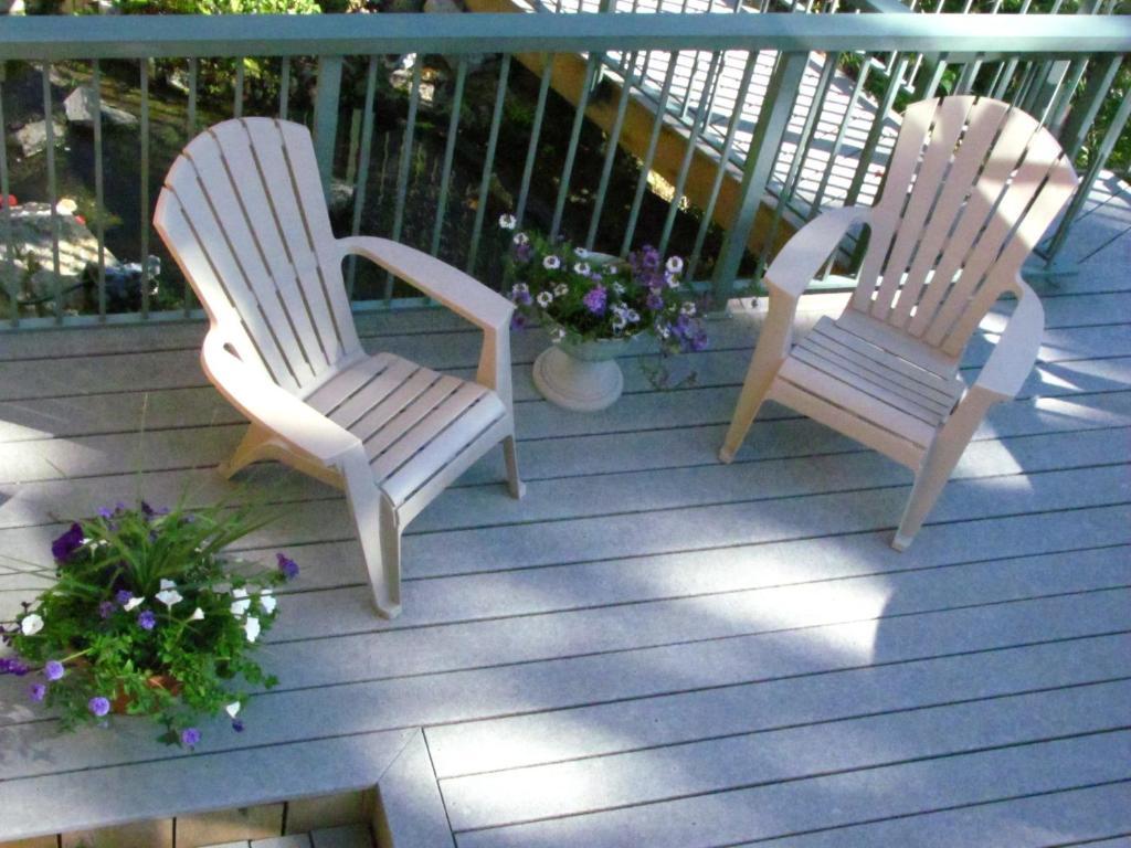 Greenwood Country Inn Pemberton Bagian luar foto