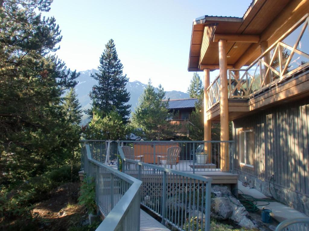 Greenwood Country Inn Pemberton Bagian luar foto
